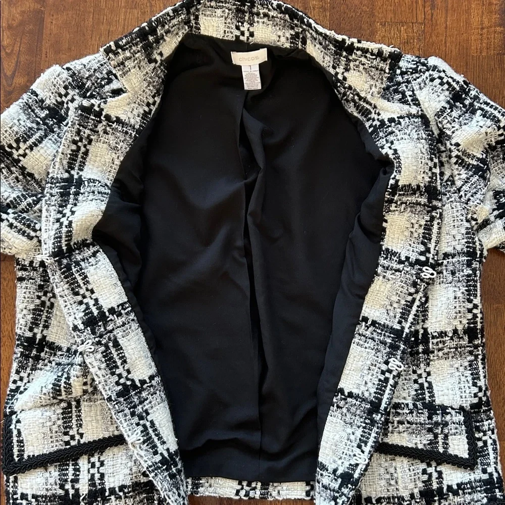 Chico’s Women’s chic classic timeless Black White Tweed Wool Blend Blazer size 1
